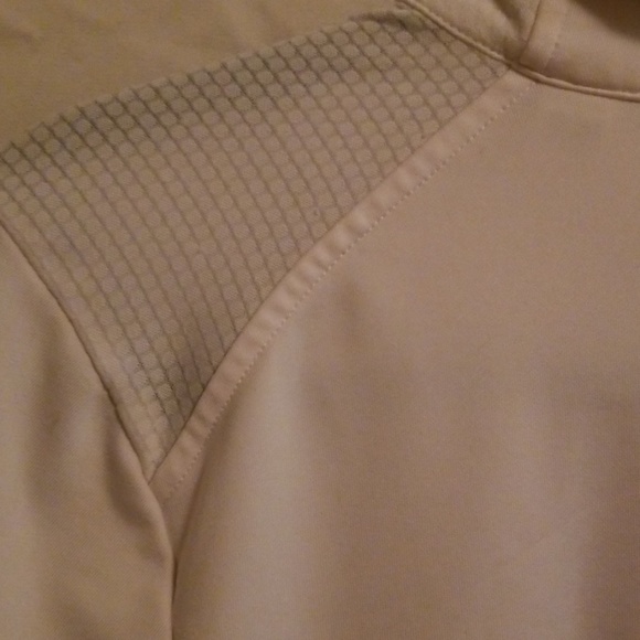 Exercise Top - Picture 3 of 5